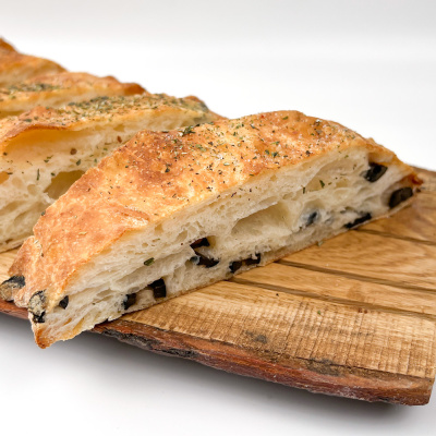 Фокачча с маслинами/оливками 350 ± 50гр. ™Курортный